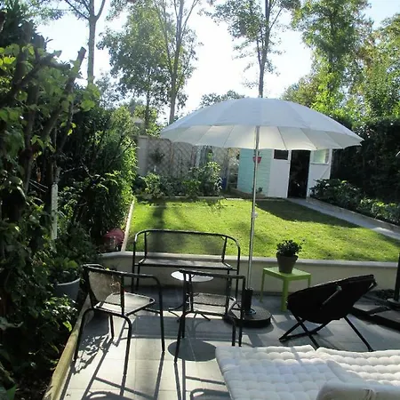 La Maison De Natalia 招待所